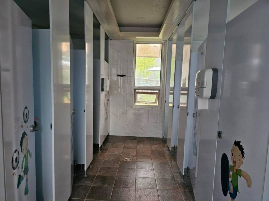 용문생활체육공원_일반화장실