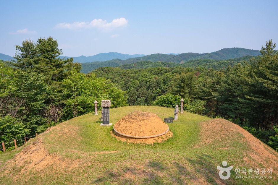 가평_이방실장군묘 (2)