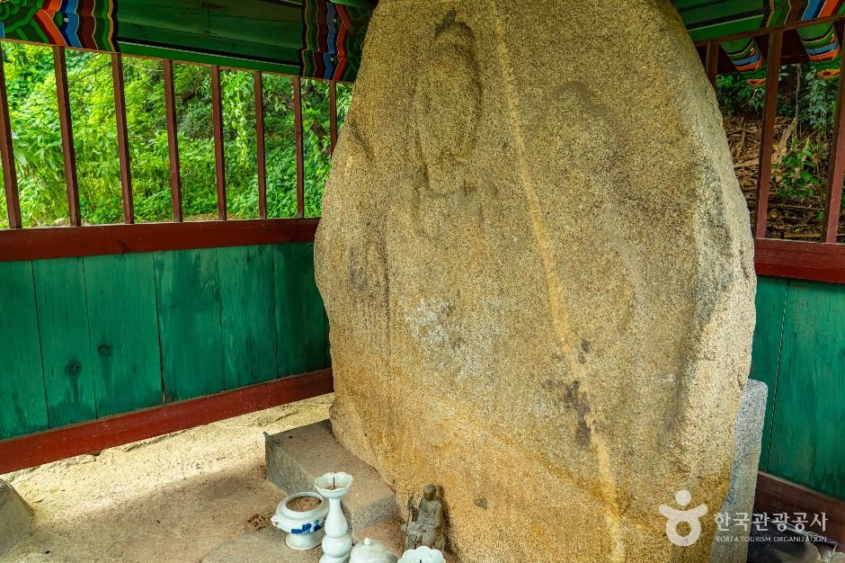 안성_안성 두현리석조삼존불상 (5)