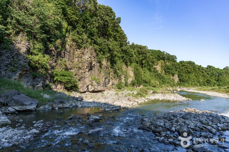 연천_차탄천 주상절리 (한탄강 유네스코 세계지질공원) (5)