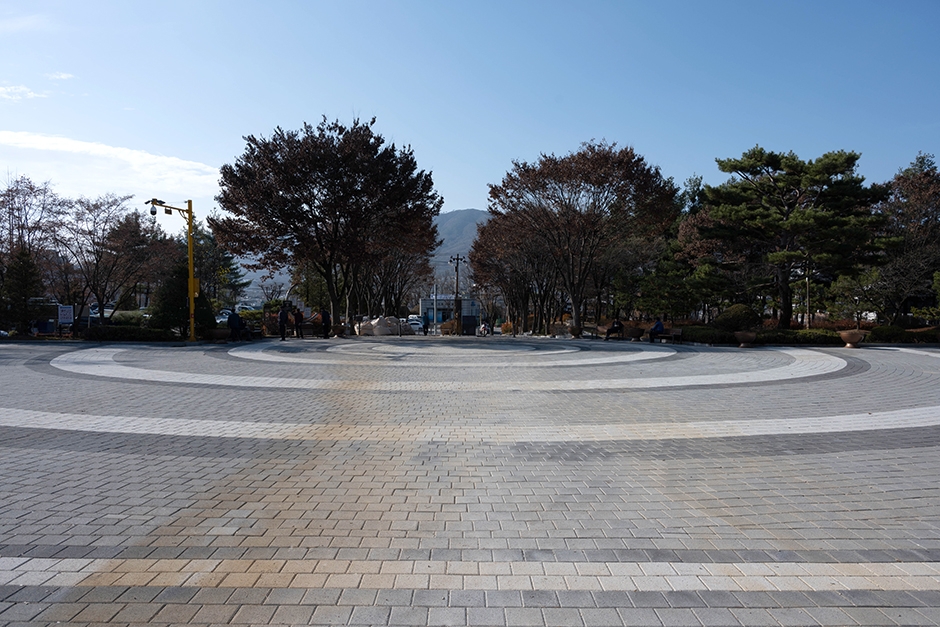 경기도_포천시_청성역사공원_광장
