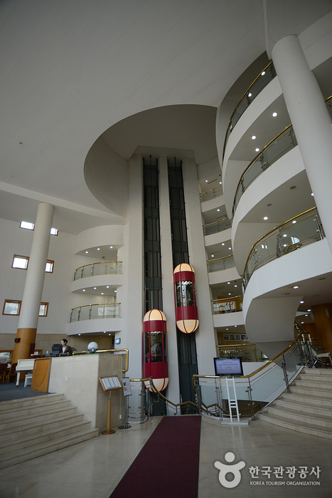 한화리조트 산정호수_로비1