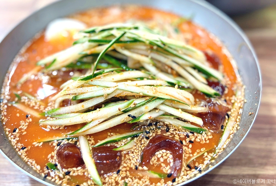 서울시_종로구_낙산생면_멘뉴2