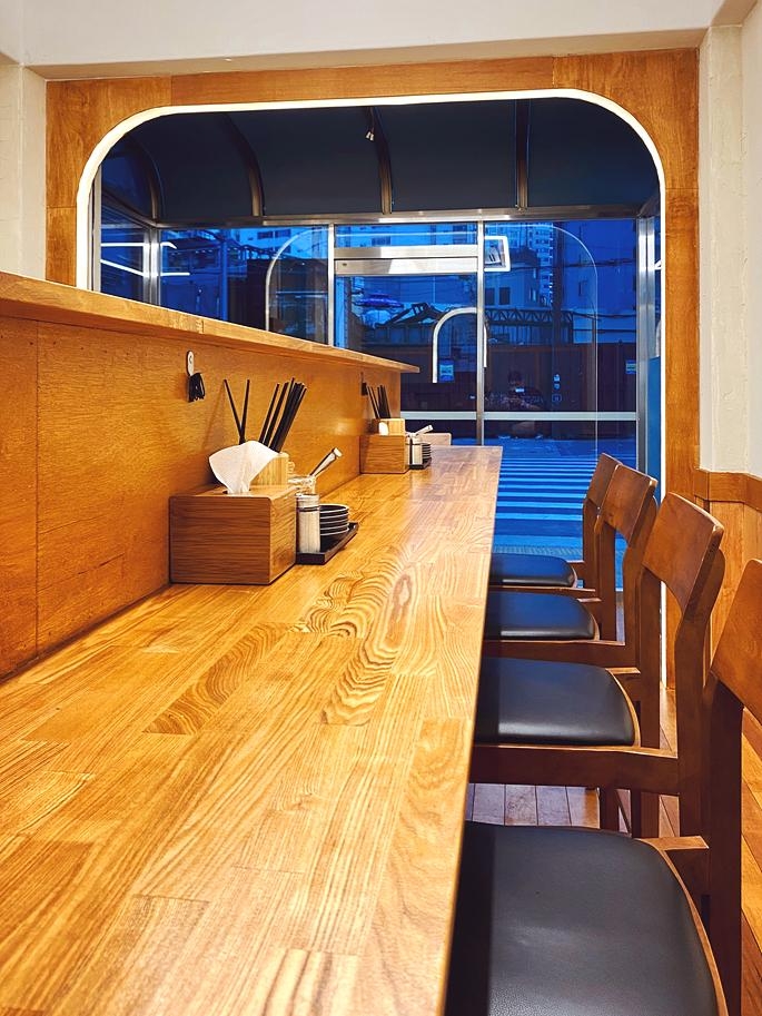 서울_성동구_록멘_내부