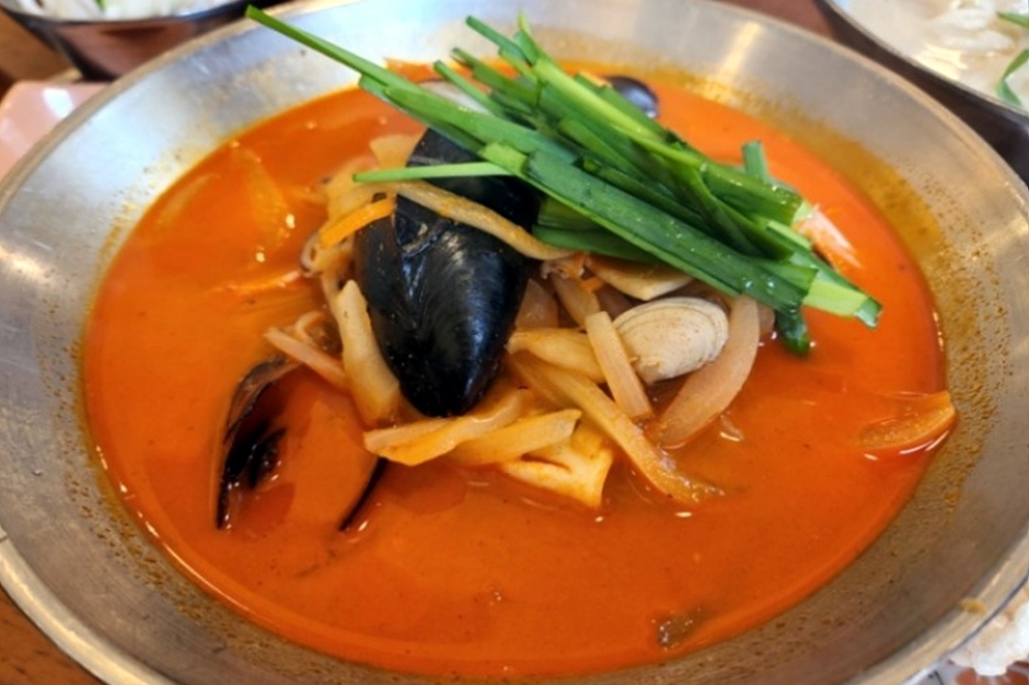 서울_송파구_뽕사부_음식1