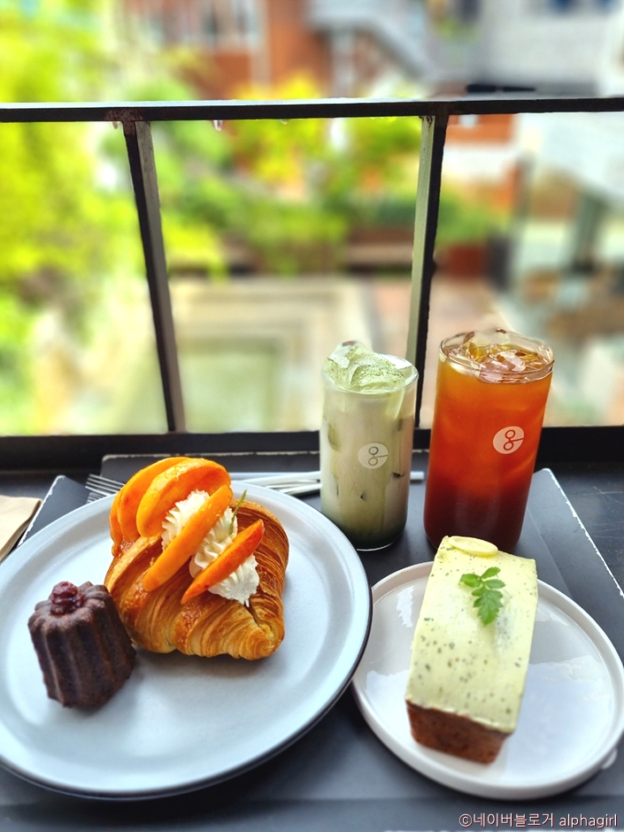 서울_성동구_옹근달_상차림