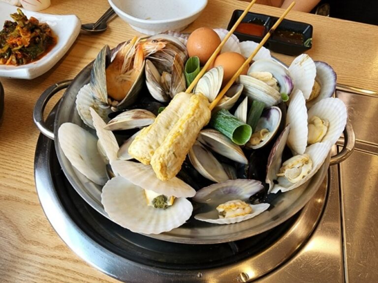 [인천] 고래해물칼국수