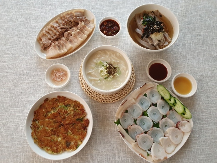 [대구] 본가 안동국시 본점