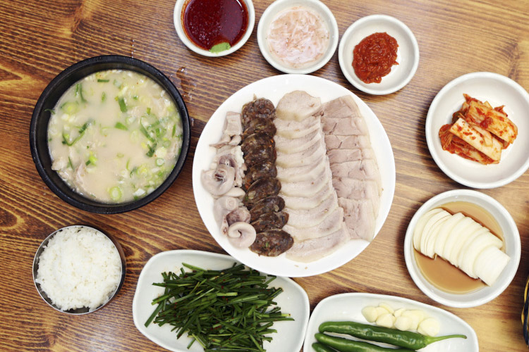 [부산] 쌍둥이돼지국밥 본점