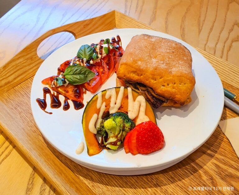 [부산] 꽃피는 4월 밀익는 5월