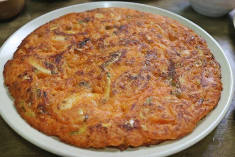 [경기] 엄지척까투리할매손칼국수