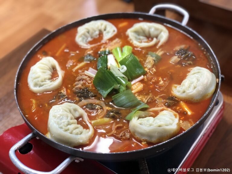 [경기] 왕언니육칼밥