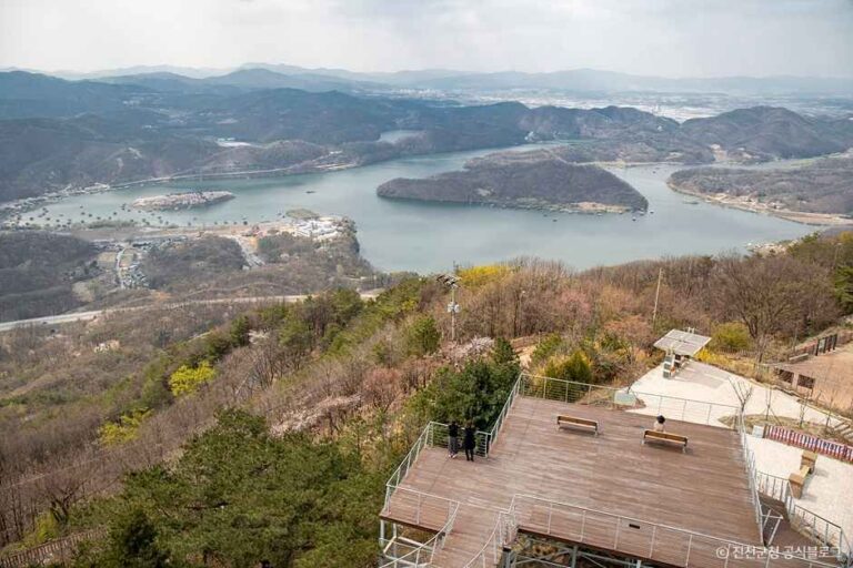 [충북] 한반도지형전망공원