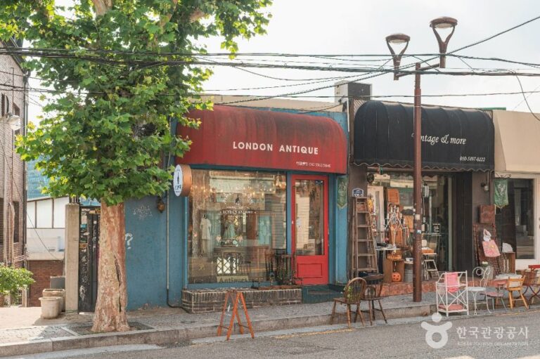 [서울] 이태원 앤틱 가구거리