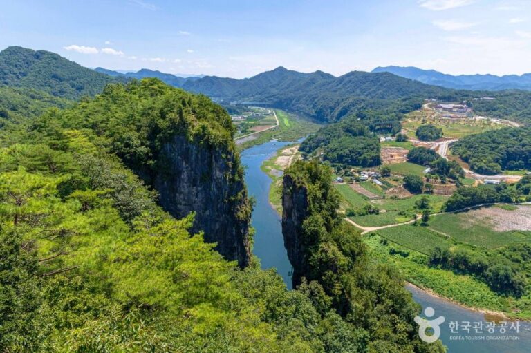 [강원] 선돌 (강원고생대 국가지질공원)
