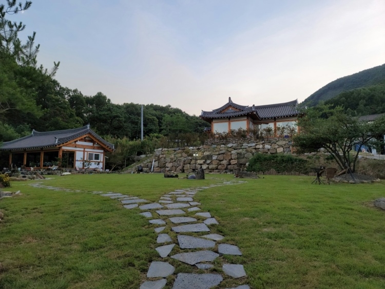 [충북] 한옥정원 숲