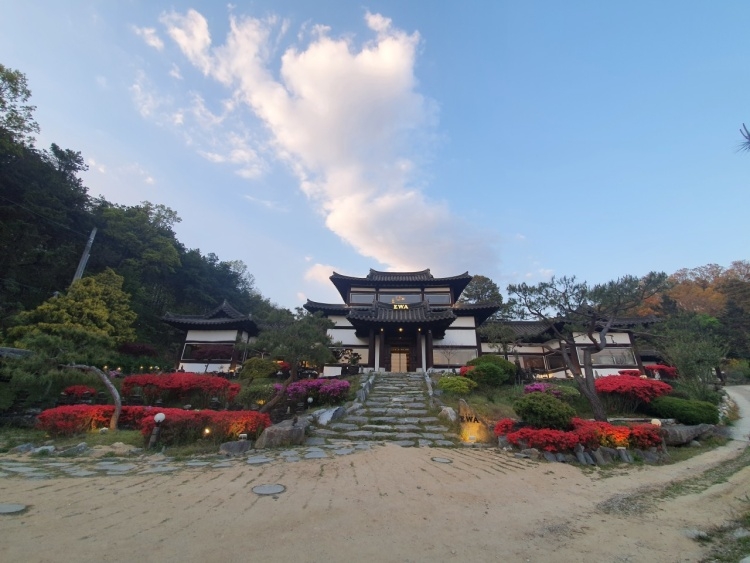 [충북] 이와카페