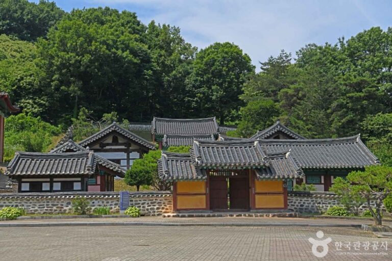 [충남] 용문서원