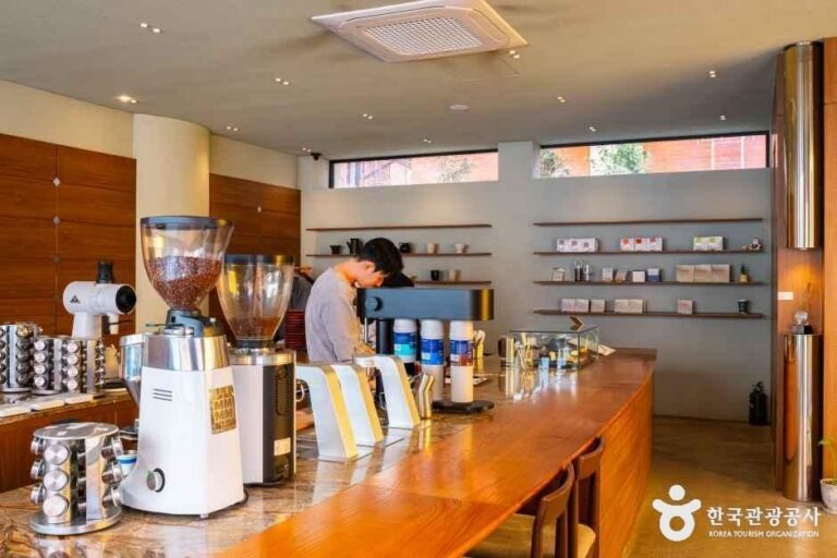 [부산] 먼스커피바