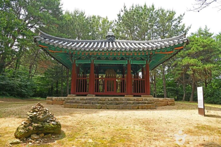 [충남] 예산 화전리 석조사면불상