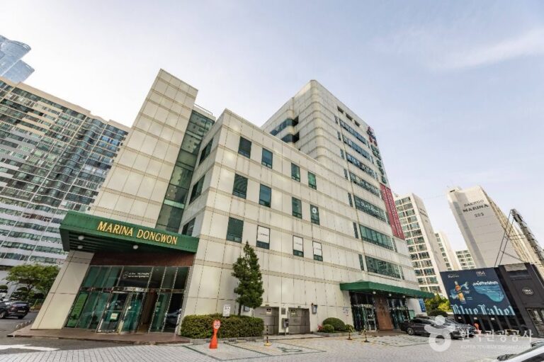 [부산] 마리나블루키친