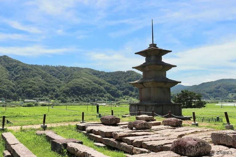 [경북] 경주 감은사지