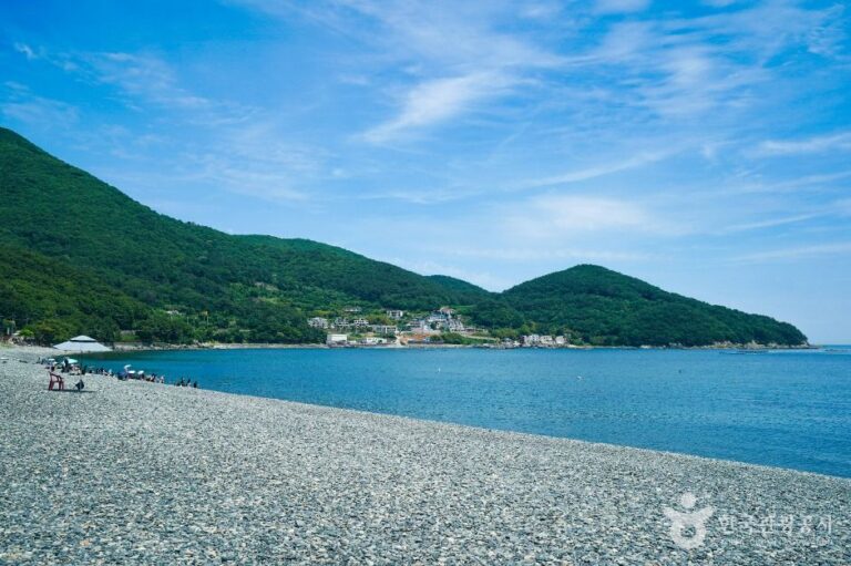 [경남] 학동 흑진주 몽돌해변