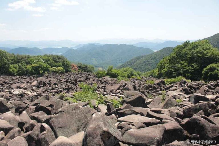 [경남] 밀양 만어산 암괴류