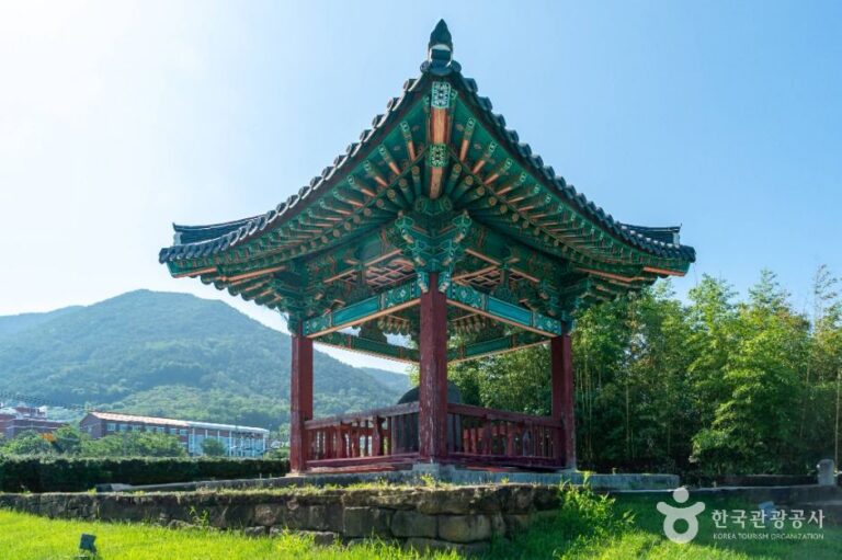 [경남] 창녕 신라 진흥왕 척경비