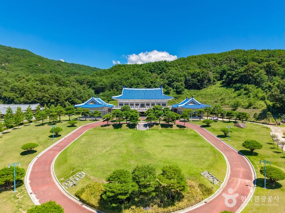 [경남] 청와대 세트장