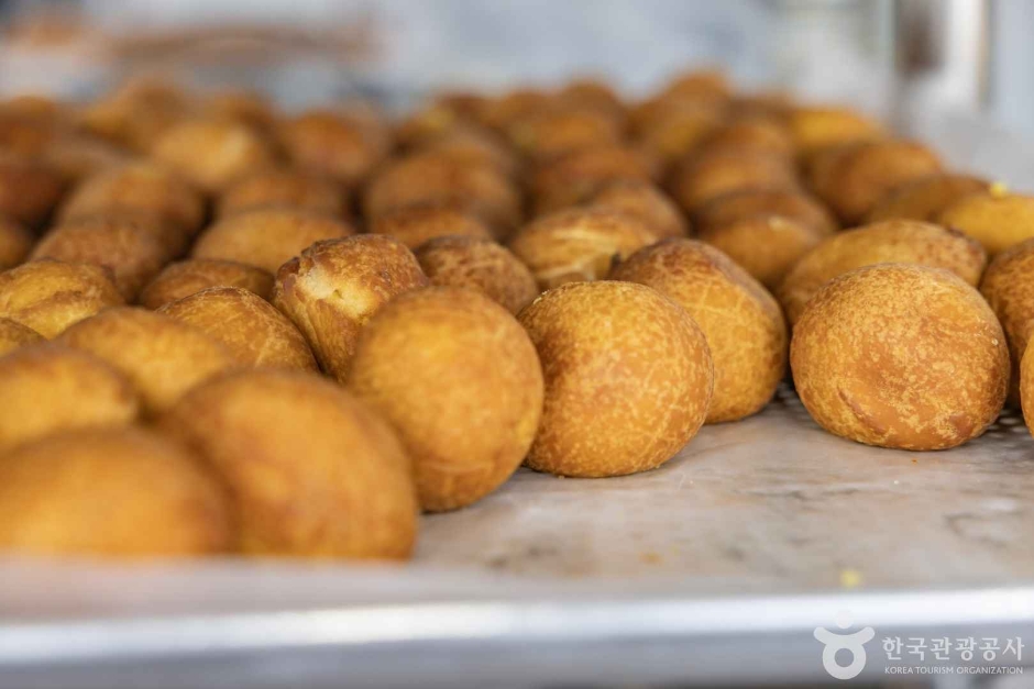 [경남] 통영항 꿀빵거리