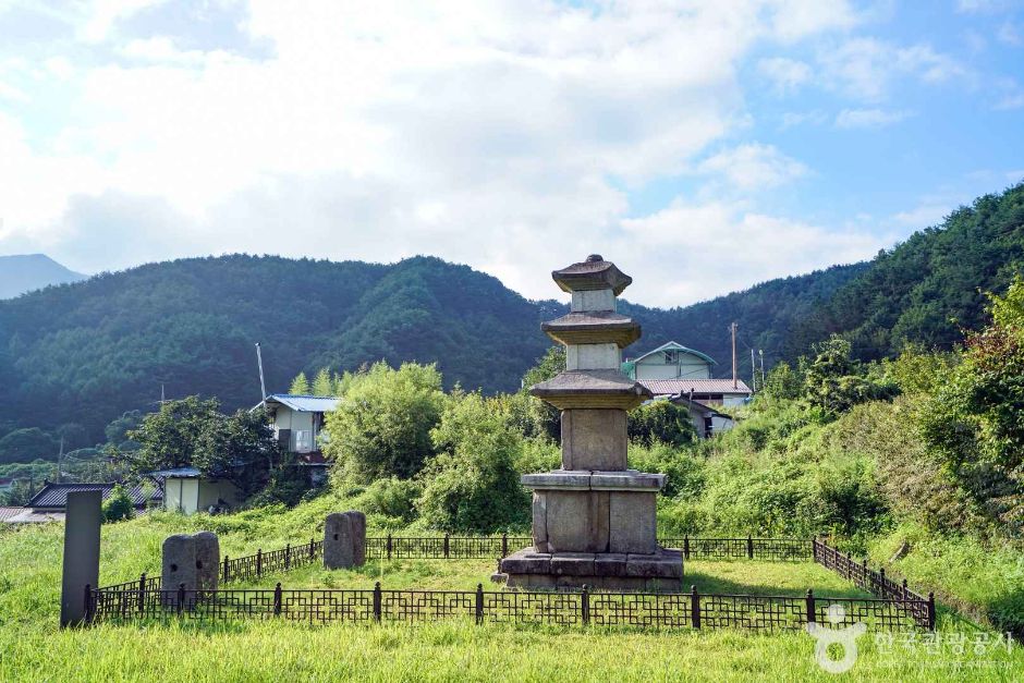 [경남] 삼장사지 삼층석탑