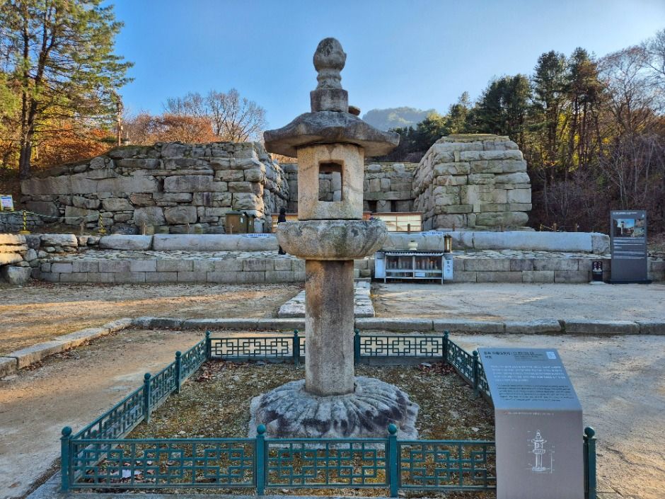 [충북] 충주 미륵대원지 석등